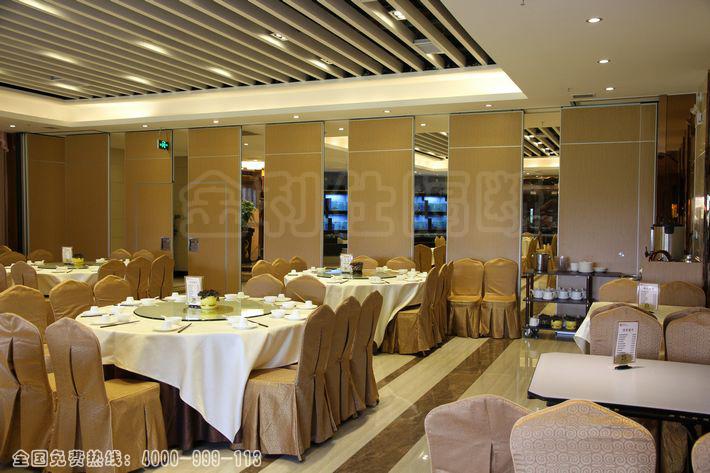 廣州花季節(jié)餐廳隔斷工程圖片
